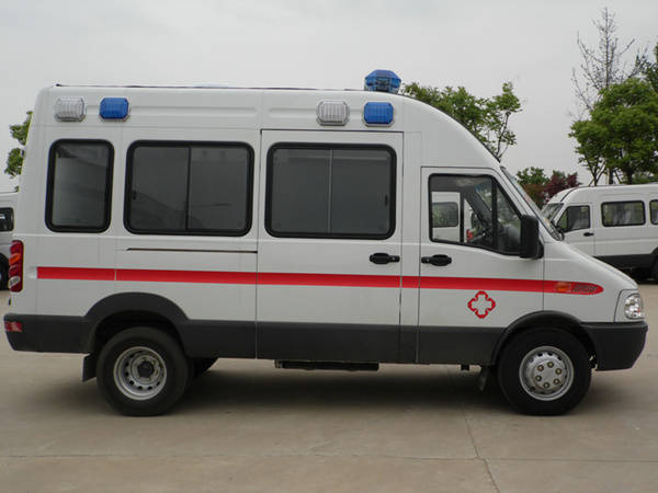 依維柯救護(hù)車,寶迪A37救護(hù)車 依維柯救護(hù)車,寶迪A37救護(hù)車